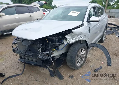 2017 Hyundai Tucson Se z USA, uszkodzony, nr VIN KM8J33A48HU587224